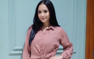 Nagita Slavina 'Santai' Tenteng Tas Seharga Mobil Mewah, Netter Langsung Istigfar dan Selawatan