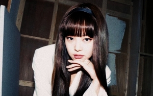 Dress Jennie BLACKPINK Terlalu Minim dan Seperti Handuk, Fans Tak Senang