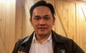 Farhat Abbas Kembali Sindir Hotman Paris, Yakin Pihak Kepolisian Akan Ungkap Kebenaran