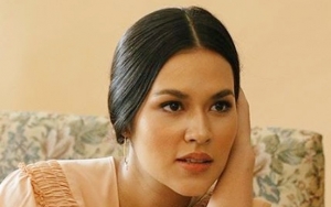 Raisa Akui Terharu Hingga Teteskan Air Mata, Rasakan Sensasi Jadi Seorang Ibu