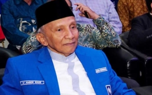 Amien Rais Dibisiki Ketum PAN, Lega Tak Gabung Kabinet Jokowi