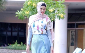 Angel Lelga Posting Joget Bareng Anak, Netter: Mirip Vicky Prasetyo
