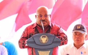 Gubernur Papua Minta Pemerintah Buka Akses Internet