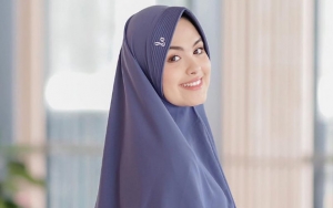  Vebby Palwinta Dapat Buket Pengantin Dari Cut Meyriska, Kode Segera Dihalalkan Pacar Arab?