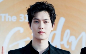 Lagi Wamil, Lee Jong Hyun CN Blue Dihujat Usai Kirim DM Singgung Bagian Tubuh BJ Seksi