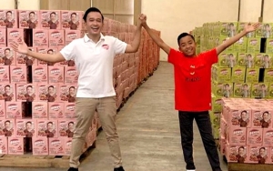 Ajak Betrand Peto Ke Pabrik Produksi, Ruben Onsu Akan Wariskan Bisnisnya?