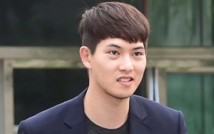 Lee Jong Hyun Umumkan Keluar dari CN Blue