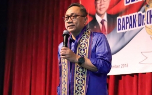 Ketua MPR Sebut Pengibaran Bendera Bintang Kejora di Depan Istana Tak Ditindak Serius