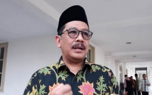 Viral Foto Kebaktian Warga Kristen Digelar di Depan Masjid, Begini Tanggapan MUI