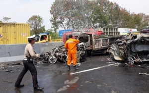 4 Korban Kecelakaan Maut Tol Purbaleunyi Berhasil Diidentifikasi