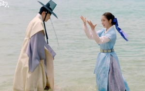 Cha Eunwoo - Shin Se Kyung Dicurigai Bakal Nikah di 'Rookie Historian Goo Hae Ryung' Gara-Gara Ini