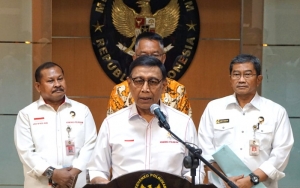 Komisi I DPR Dukung Rencana Wiranto Untuk Batasi Akses WNA Menuju Papua