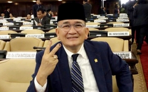 Amien Rais Ingin Jokowi Batal Pindah Ibu Kota, Ruhut Sitompul: Ingat Umur Nanti Darah Tinggi