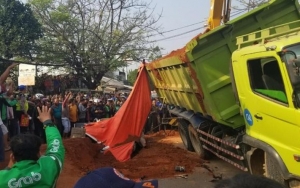 2 Truk Pemicu Kecelakaan Maut Tol Cipularang Rupanya Kelebihan Muatan Hingga 25 Ton