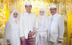 Roger Danuarta Dimanjakan Sang Ibu Mertua, Ucapan Cut Meyriska Justru Dikritik