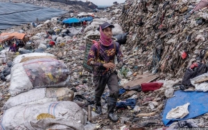 National Geographic: TPST Bantargebang Terbesar di Dunia