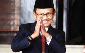 Kondisi Kesehatan Menurun, BJ Habibie Jalani Rawat Intensif di RSPAD Gatot Soebroto 