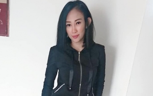  Asyik Main TikTok, Dewi Sanca 'Si Bumil Langsing' Diledek Dilalerin Gara-gara Stiker Ini