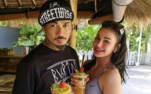 Dituding Hapus Foto Jerinx SID Hingga Pisah, Nora Alexandra Meradang