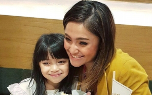 Marshanda Tuai Decak Kagum Saat Beri Penjelasan Pada Sang Putri Soal Punya 2 Mama