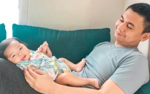 Muncul Gejala Yang Sama Seperti Penyakitnya, Raditya Dika Khawatir Soal Kondisi Anak 