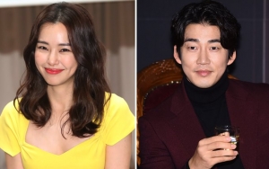 Honey Lee dan Yoon Kye Sang Tertawakan Isu Putus Gara-Gara Postingan Instagram