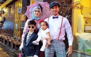 Putri Fairuz A. Rafiq dan Sonny Septian Pakai Hanbok Korea Bikin Gemas 