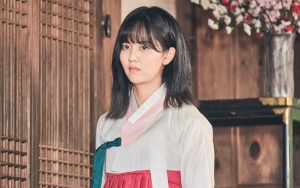 Kim So Hyun Pamer Poster 'The Tale Nokdu', Fans Malah Bahas 'Love Alarm' Season 2