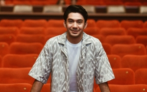 Reza Rahadian Menangis Saat BJ Habibie Meninggal Dunia, Doakan Segera Bertemu Ainun