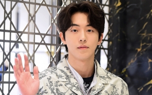 Nam Joo Hyuk Jadi 'Peri Celana' Gara-Gara Sering Melorot di 'Three Meals A Day'