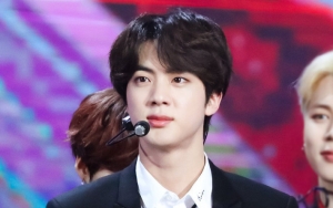 Jin BTS Diketawai Usai Cerita Dapat Uang Hari Raya dari Bibi Meski Punya Pendapatan Miliaran