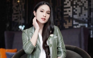 Putra Kedua Sandra Dewi Jadi Perbincangan Usai Dapat Kado Mungil Seharga Jutaan