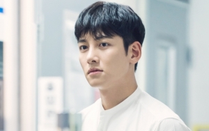 Ji Chang Wook Tampan dan Menawan di Poster 'Melting Me Softly', Fans Histeris