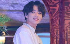 Jungkook BTS Dicibir Sok Polos Usai Foto Peluk Cewek Bertato Bikin Geger