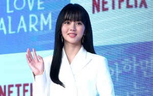 Kim So Hyun Jatuh Cinta Beneran dengan Lawan Main?