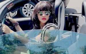 Lucinta Luna Nekat Telentang di Tengah Jalan Hingga Hampir Ditabrak Mobil