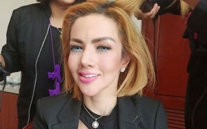 Barbie Kumalasari Pamer Foto Bukti Akur dengan Sang Bunda, Efek Kamera Bikin Ngeri 