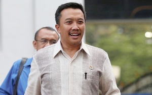 Imam Nahrawi Tutup Kolom Komentar Medsos Usai Jadi Tersangka Kasus Suap