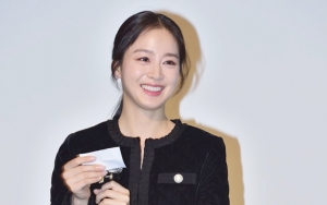 Kecantikan Kim Tae Hee Saat Kuliah Ternyata Sampai Bikin Cewek-Cewek Merasa Hina