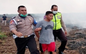 Pemuda di Kalsel Tertangkap Basah Sengaja Bakar Lahan, Ini Alasannya