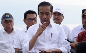 Tagar #TurunkanJokowi Puncaki Trending Topic, Pengamat Curiga Gerakan Oposisi