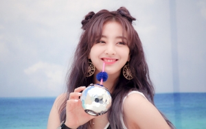 Jihyo Paling Disorot Selama Showcase Twice, Disindir Makin Cantik Sejak Pacari Kang Daniel