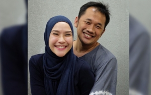 Zaskia Adya Mecca Blak-Blakan Ungkap Rasanya 10 Tahun Nikah Dengan Hanung Bramantyo