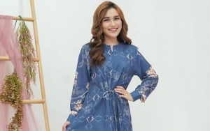 Ayu Ting Ting Borong Sepeda Untuk Keluarga Dan Asisten Malah Dicibir Pamer