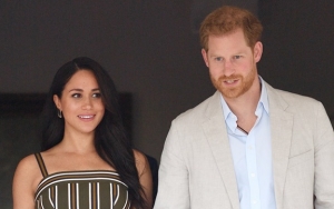 Pangeran Harry dan Meghan Markle Umbar Ciuman di Depan Umum
