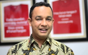 Anies Bela Ambulans Yang Diduga Bawa Batu Demo: Jangan Buru-Buru Menyimpulkan