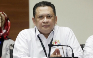 Jokowi Pertimbangkan Penerbitan Perppu KPK, Ketua DPR: Itu Urusan Presiden dan Dewan 2019-2024