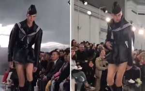 Model Ini Jadi Viral Gara-Gara Marah-Marah Saat Jalan di Runway Paris Fashion Week