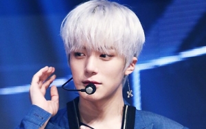 Minhyuk Monsta X Unggah Foto Selfie, Fans Curiga Tato Baru Di Dada