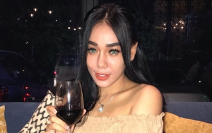 Bebby Fey Diledek Norak Saat Pakai Jepit Rambut dan Anting Ala Jennie BLACKPINK